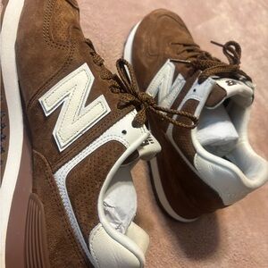 New Balance Sneaker